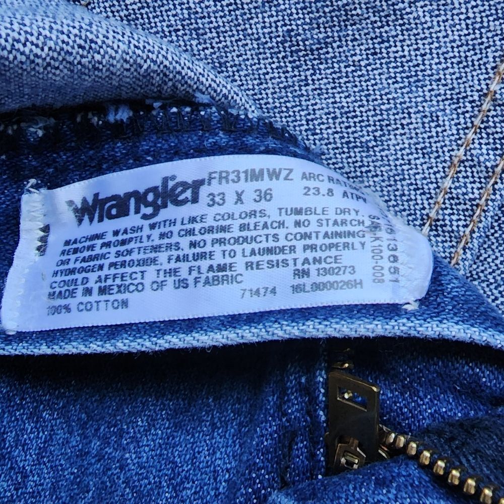 Wrangler FR relaxed fit - Picture 3 of 3